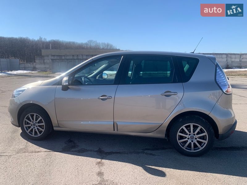 Renault Scenic 2013