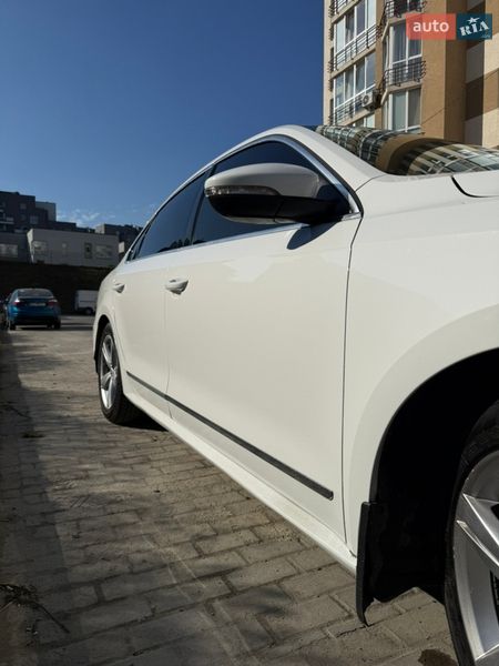 Volkswagen Passat 2011