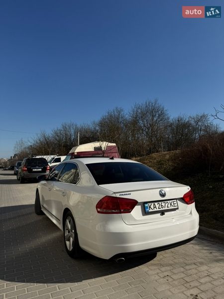 Volkswagen Passat 2011