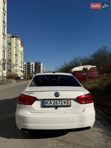 Volkswagen Passat 2011