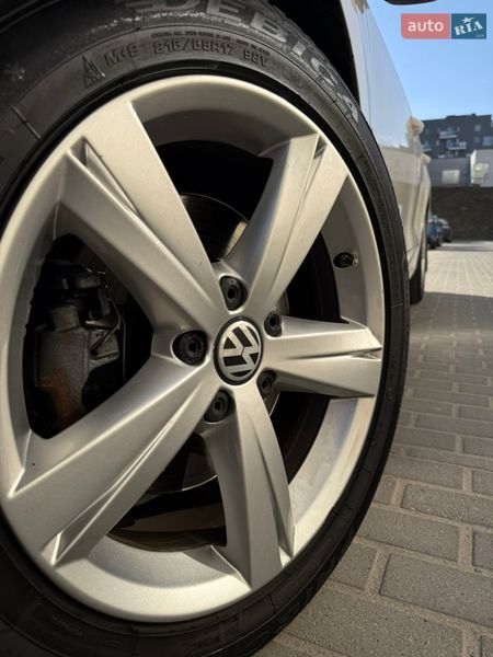 Volkswagen Passat 2011