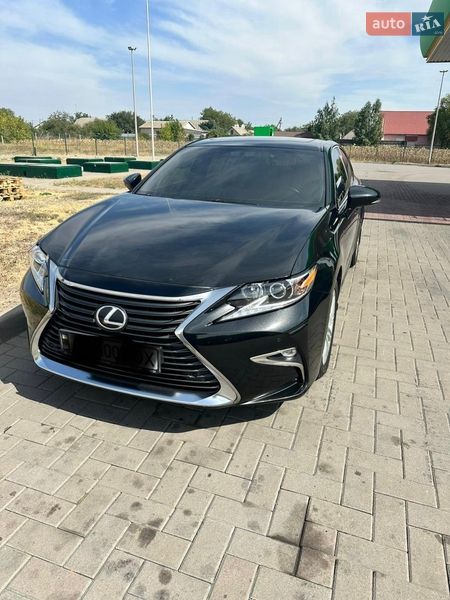 Lexus ES 2016