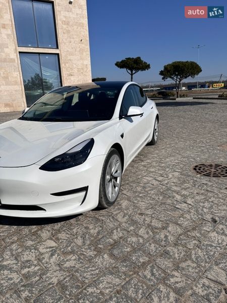 Tesla-29