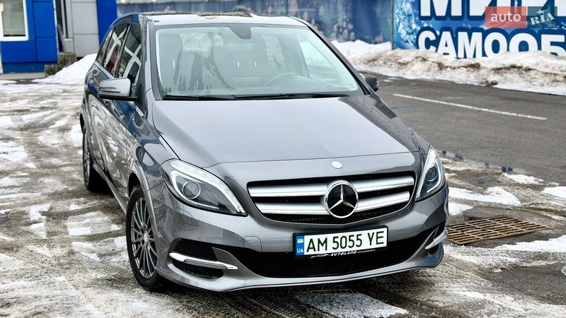 Mercedes-Benz-5