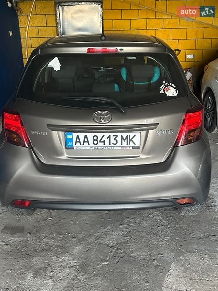 Toyota Yaris 2016