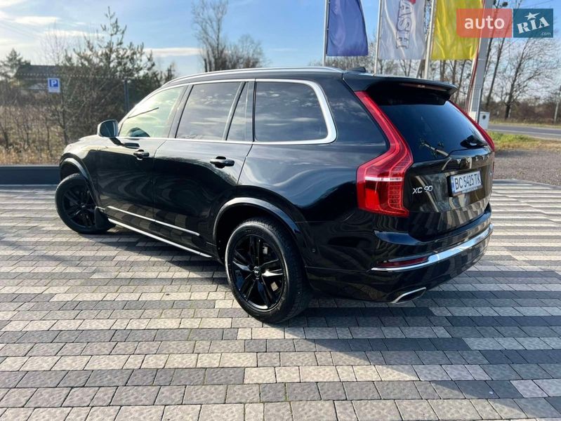 Volvo XC90 2017