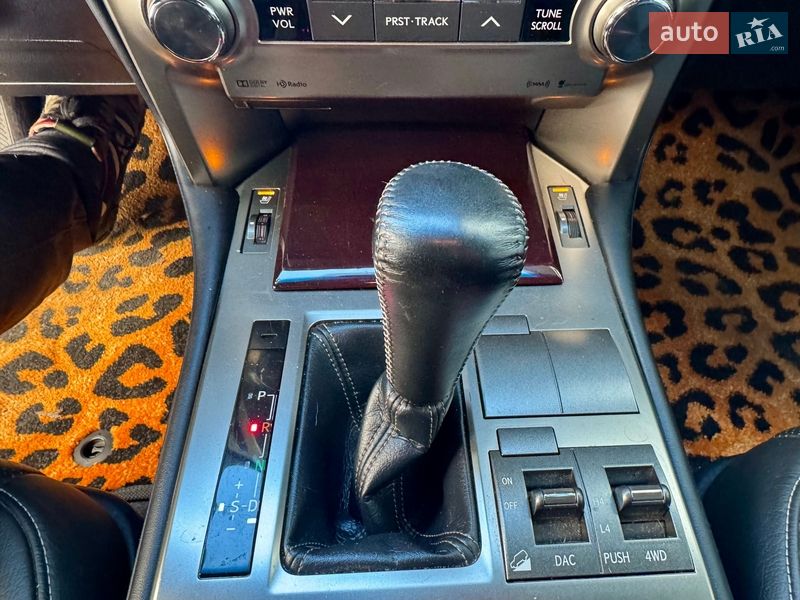 Lexus-25