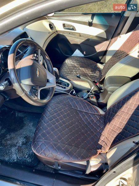 Chevrolet Cruze 2013