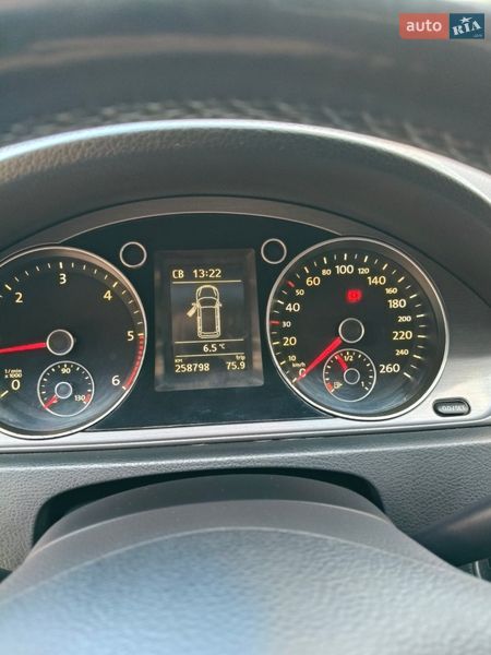 Volkswagen Passat 2010