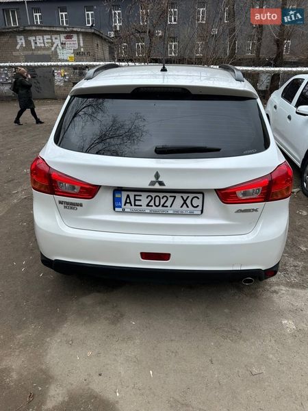 Mitsubishi-13