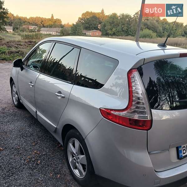 Renault Scenic 2010