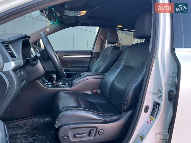 Toyota Highlander 2014