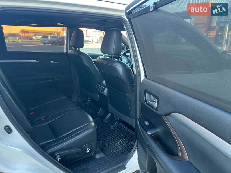 Toyota Highlander 2014