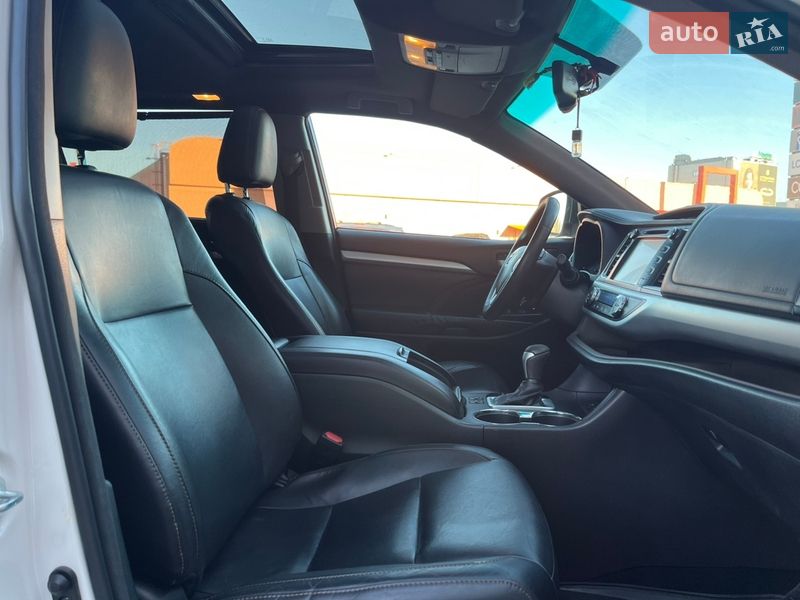 Toyota Highlander 2014