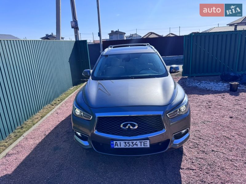 Infiniti-25