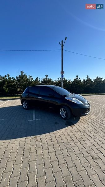 Nissan Leaf 2014