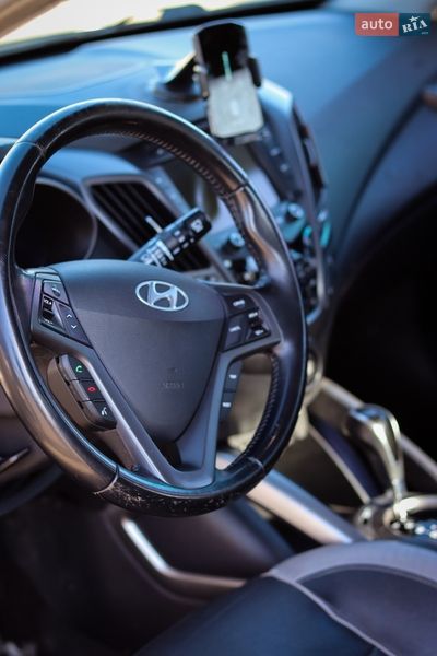 Hyundai Veloster 2014