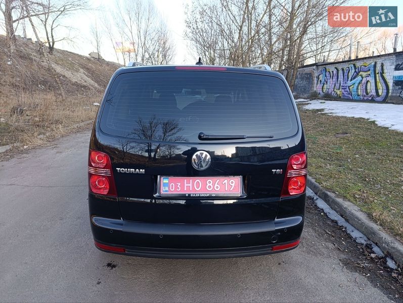 Volkswagen Touran 2010
