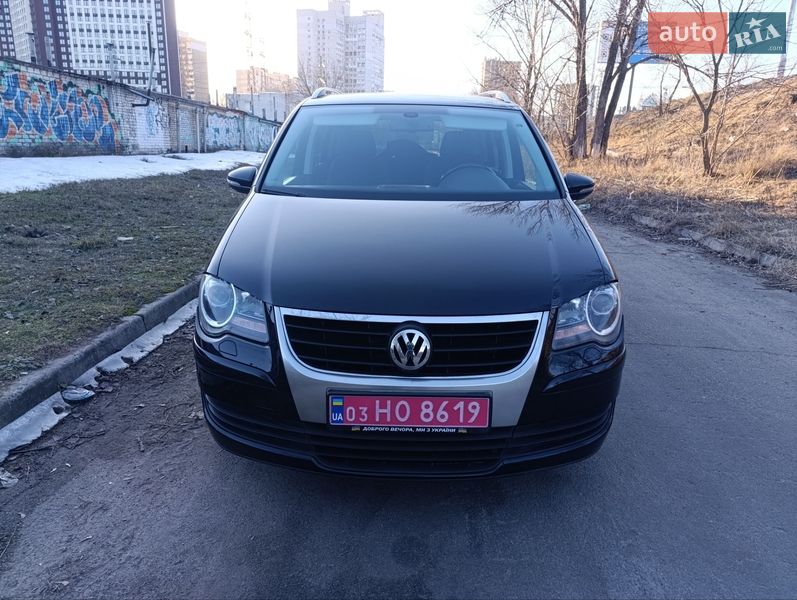 Volkswagen Touran 2010