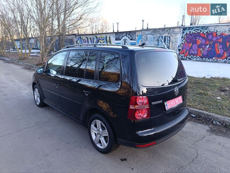 Volkswagen Touran 2010