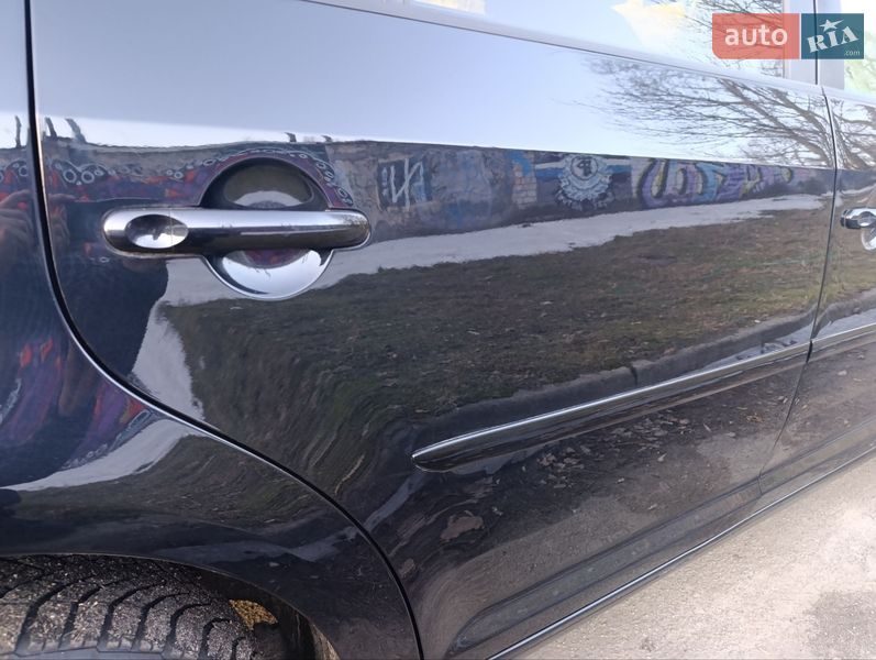 Volkswagen Touran 2010