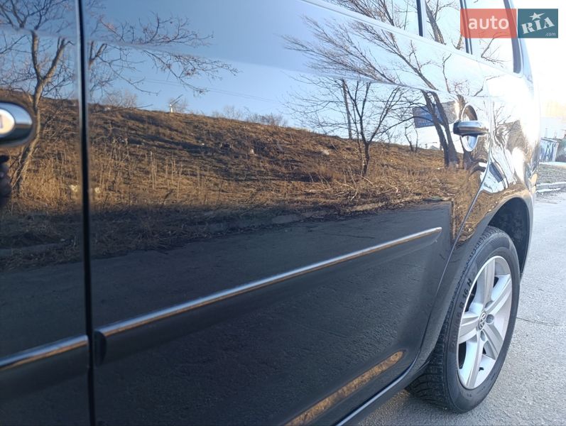 Volkswagen Touran 2010