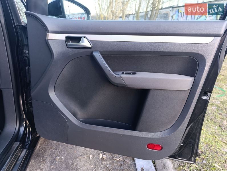 Volkswagen Touran 2010