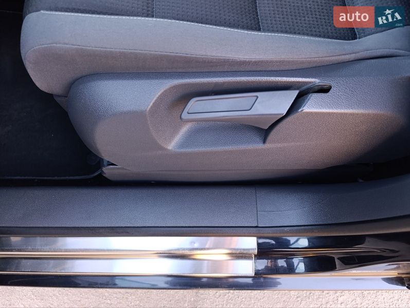 Volkswagen Touran 2010