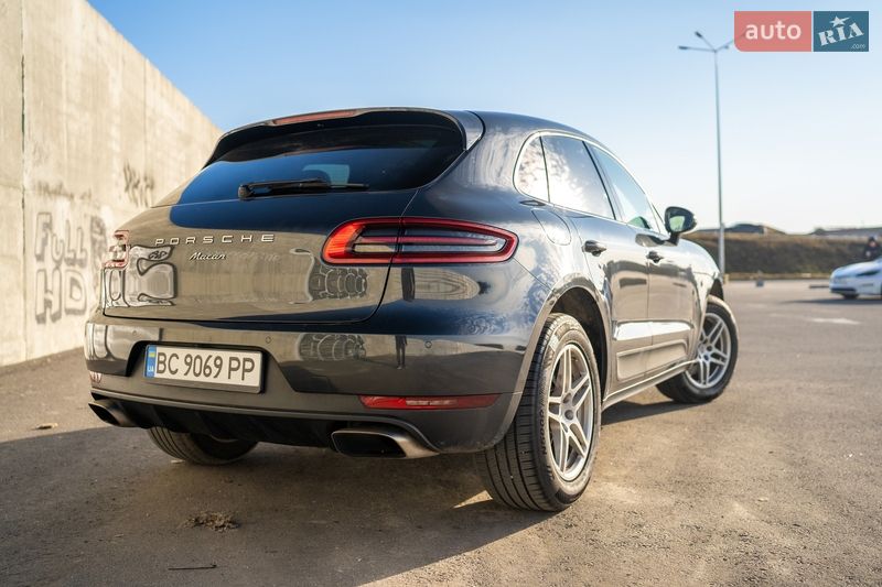 Porsche Macan 2018