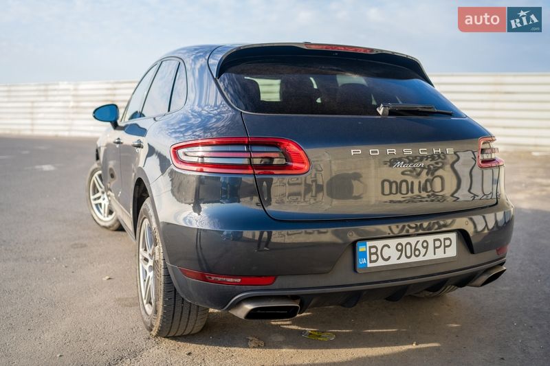 Porsche Macan 2018