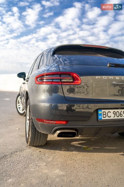 Porsche Macan 2018