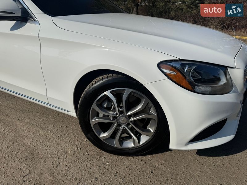 Mercedes-Benz C-Class 2015