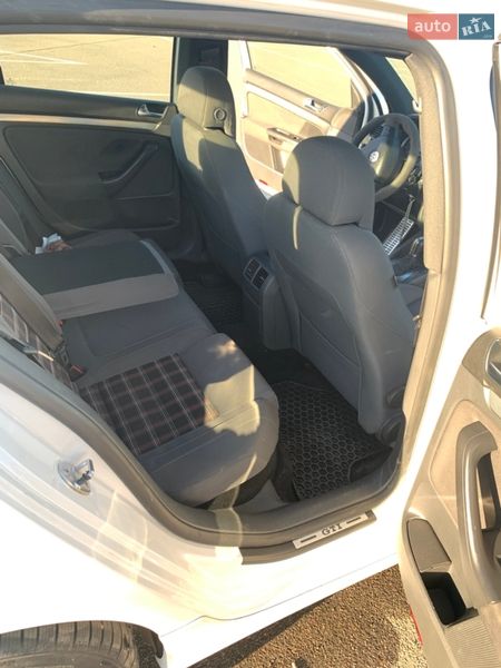 Volkswagen Golf 2008