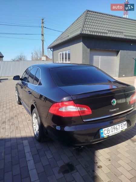 Skoda Superb 2012