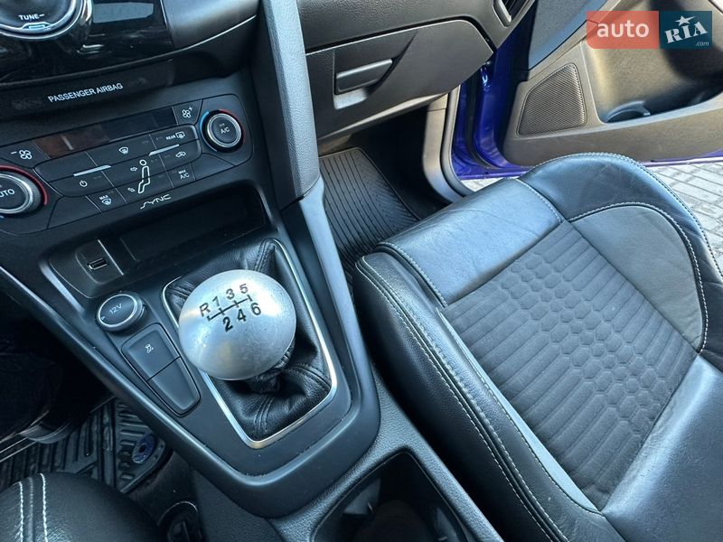 Ford Focus 2015