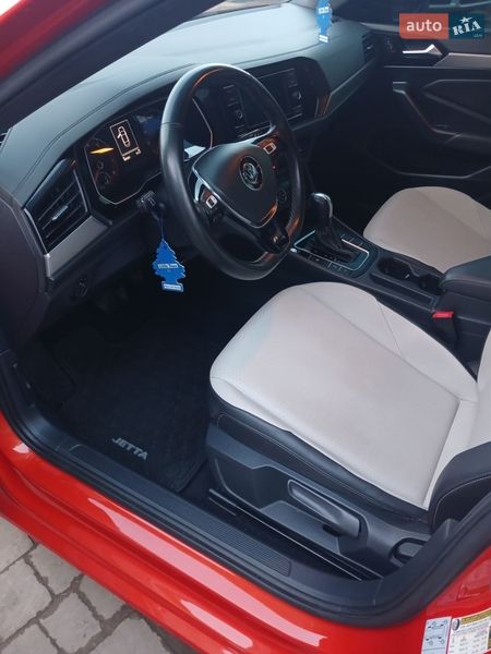 Volkswagen Jetta 2020