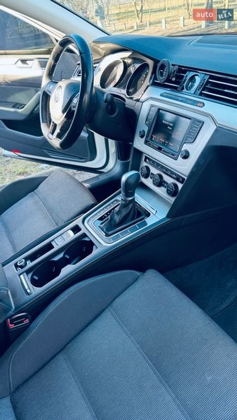 Volkswagen Passat 2015