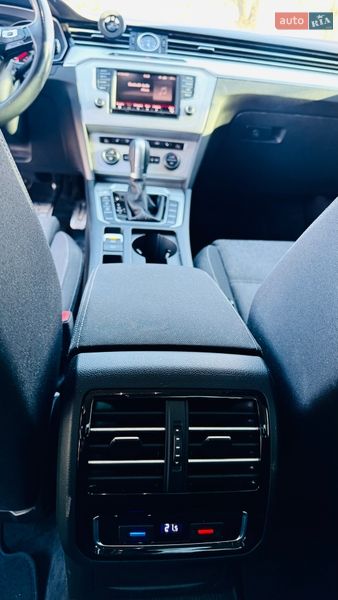 Volkswagen Passat 2015