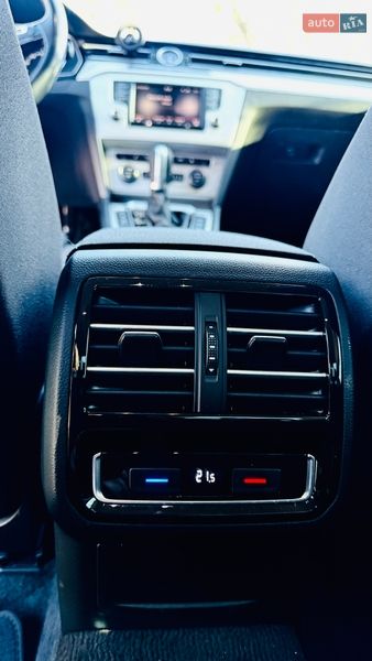 Volkswagen Passat 2015