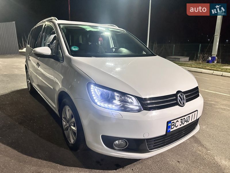Volkswagen Touran 2014