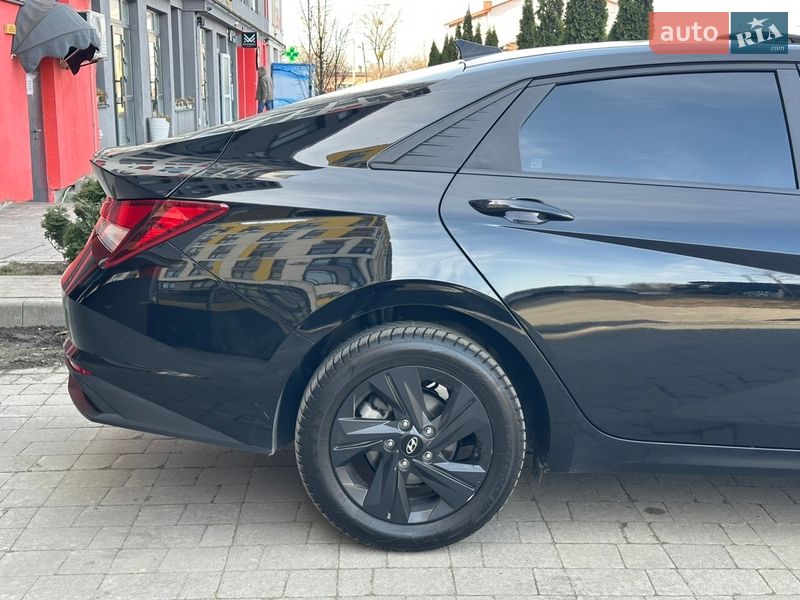 Hyundai-4