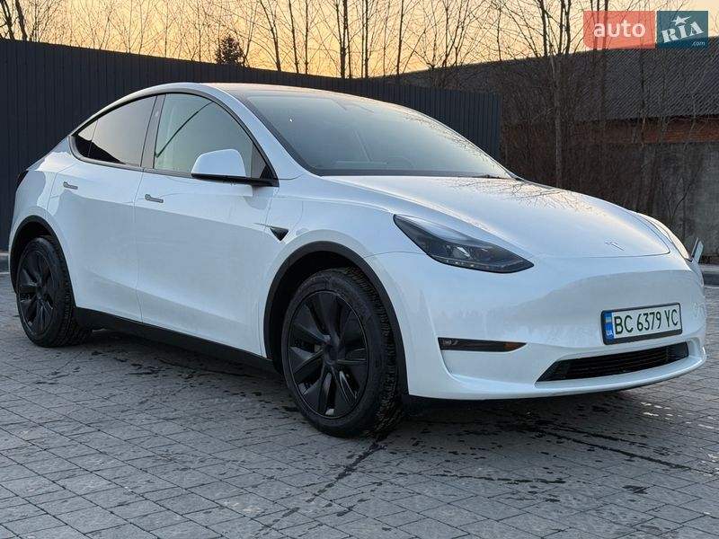 Tesla-3