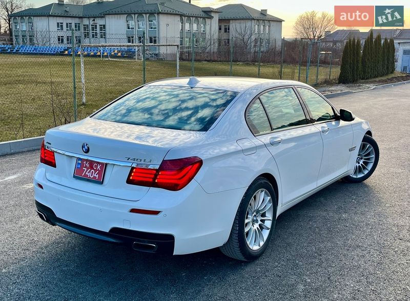 BMW 7 Series 2015