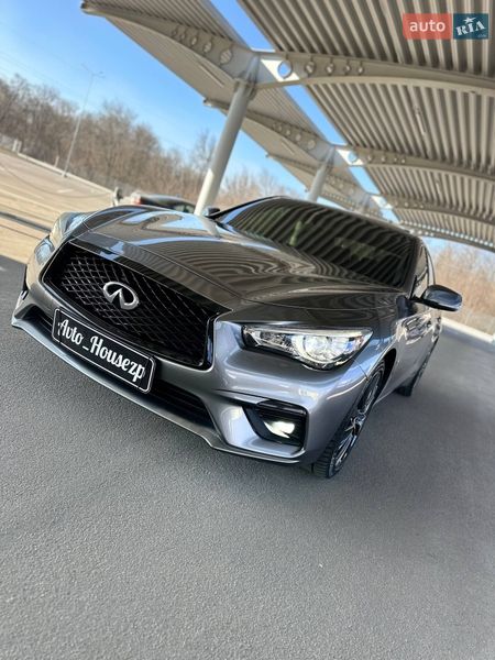 Infiniti-2