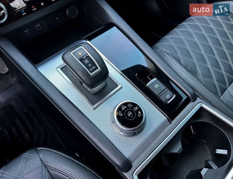 Mitsubishi Outlander 2022