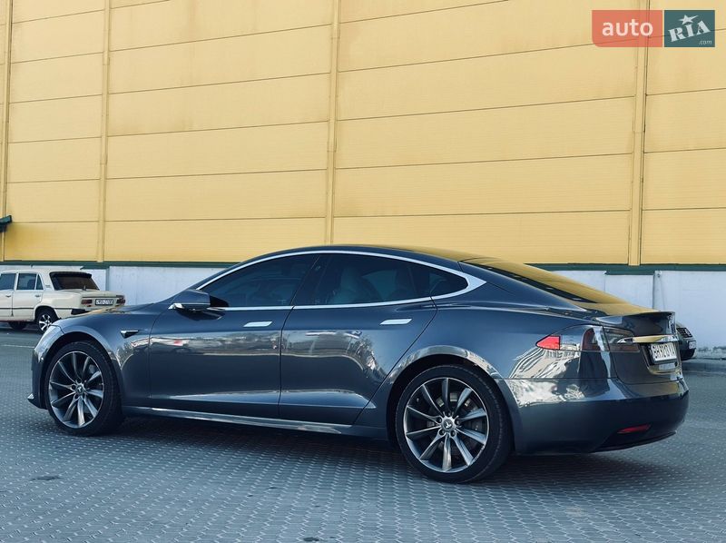 Tesla-11
