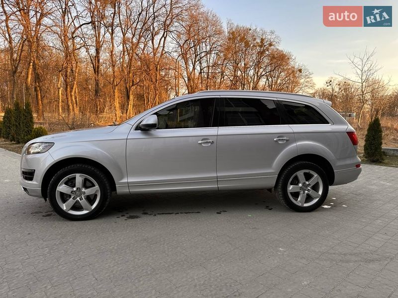 Audi Q7 2011