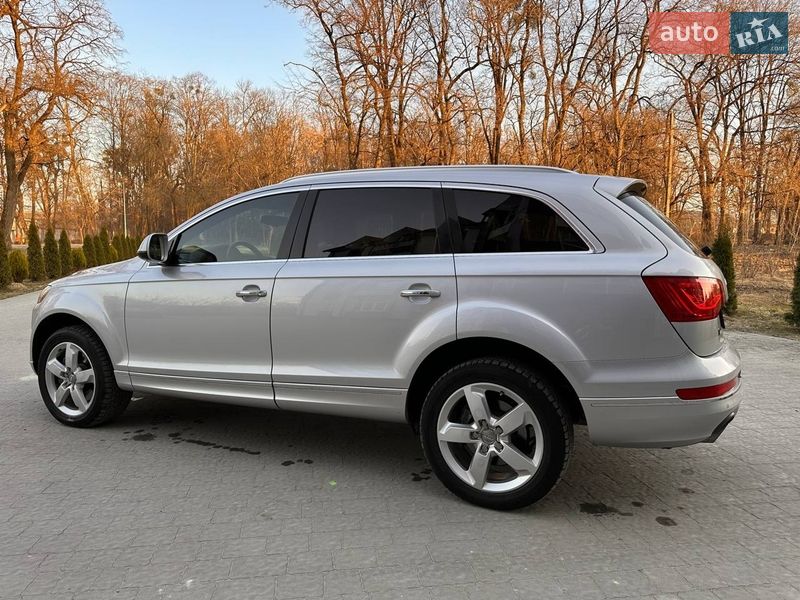 Audi Q7 2011