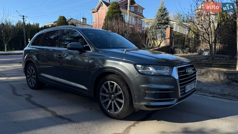 Audi-24