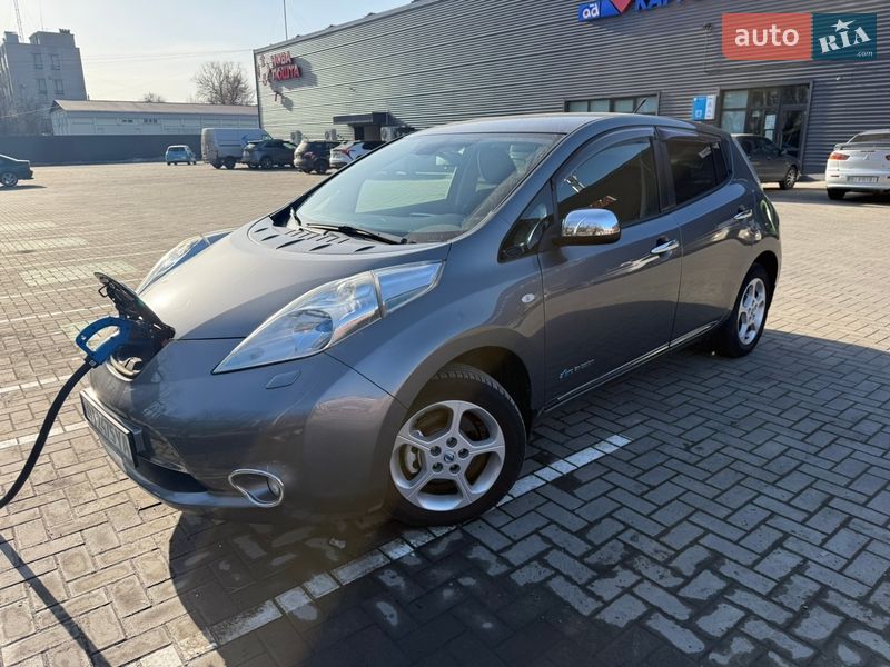 Nissan-2